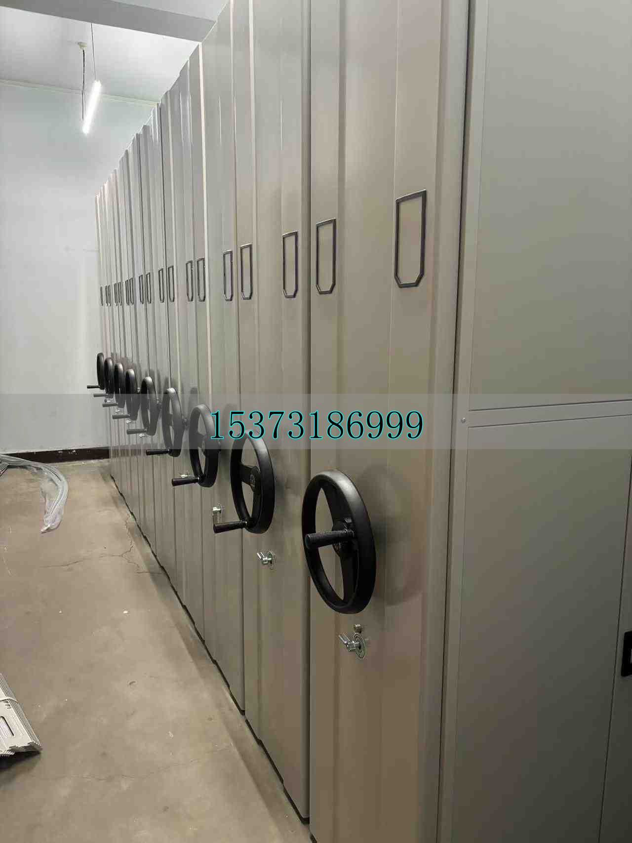 手動密集架標(biāo)準(zhǔn)_檔案室手動密集架價格_文書手動密集架